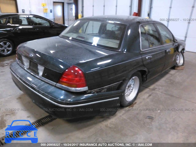 2002 FORD CROWN VICTORIA 2FAFP74W32X100214 image 3