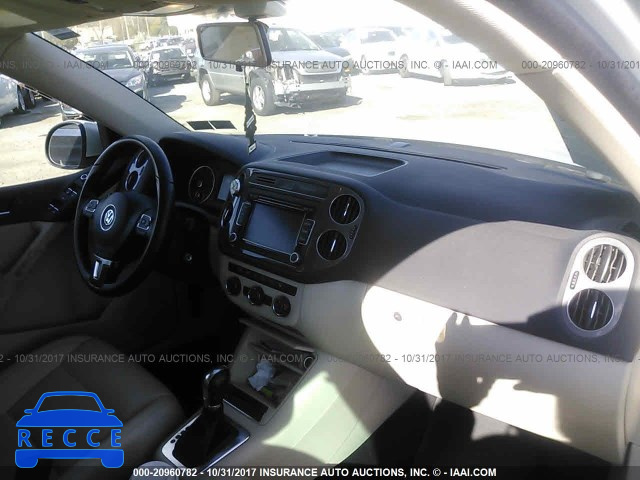 2013 Volkswagen Tiguan S/SE/SEL WVGAV3AX6DW597463 Bild 4