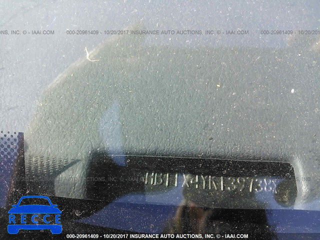 2000 Dodge Ram Van 2B6HB11X4YK139738 image 8