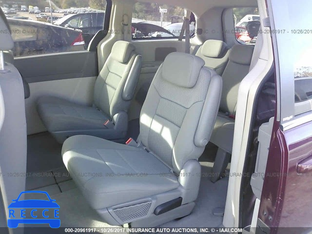 2009 Chrysler Town and Country 2A8HR54119R555835 image 7