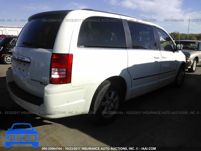 2010 Chrysler Town and Country 2A4RR5D14AR243079 image 3