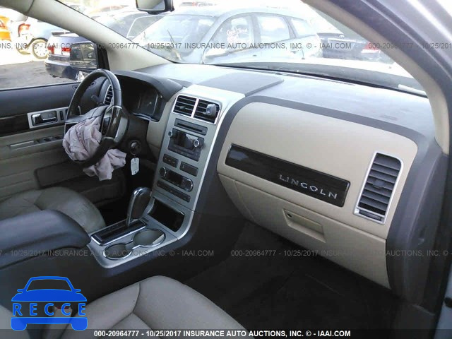 2010 Lincoln MKX 2LMDJ6JC0ABJ16678 image 4