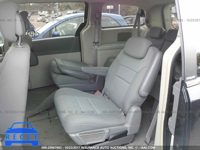 2010 Chrysler Town & Country TOURING 2A4RR5D10AR478840 Bild 7