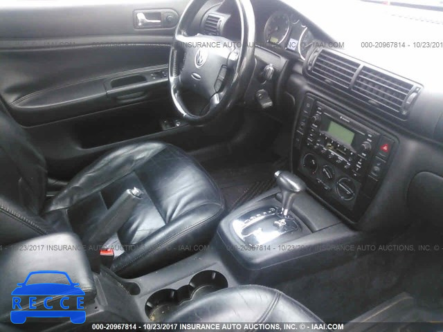2003 Volkswagen Passat WVWPD63B13P241645 image 4