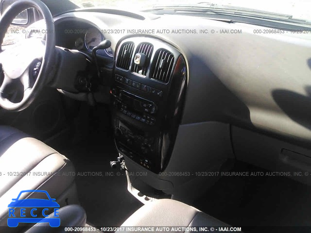 2003 Chrysler Town and Country 2C8GP64L73R311581 Bild 4