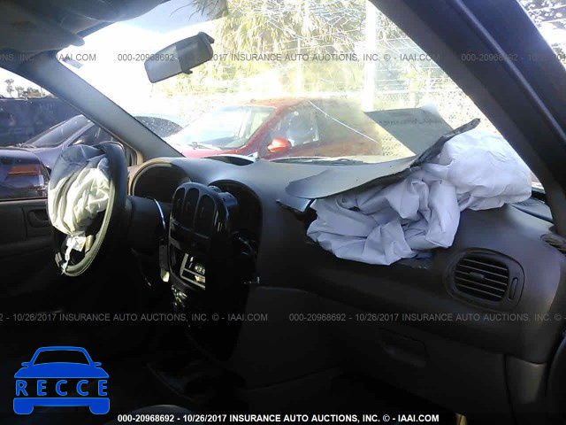 2003 Chrysler Town & Country LX 2C4GP44313R119823 image 4
