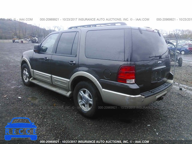 2005 Ford Expedition 1FMFU18505LB00704 image 2