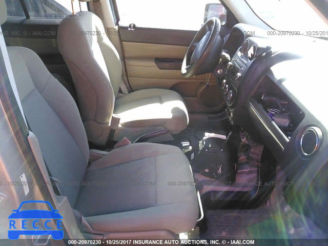 2010 Jeep Patriot SPORT 1J4NT2GA8AD537274 Bild 4