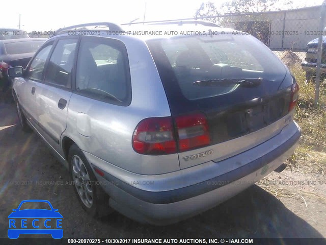 2000 Volvo V40 YV1VW2555YF447477 image 2