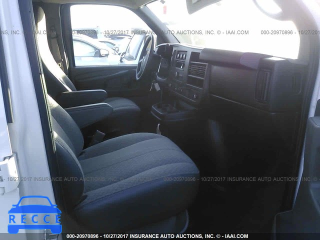 2015 GMC Savana 1GKW7RFF6F1137375 image 4