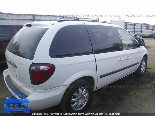 2006 Chrysler Town and Country 1A4GP45R16B671256 image 3