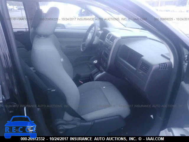 2007 Jeep Compass 1J8FF47WX7D429605 Bild 4