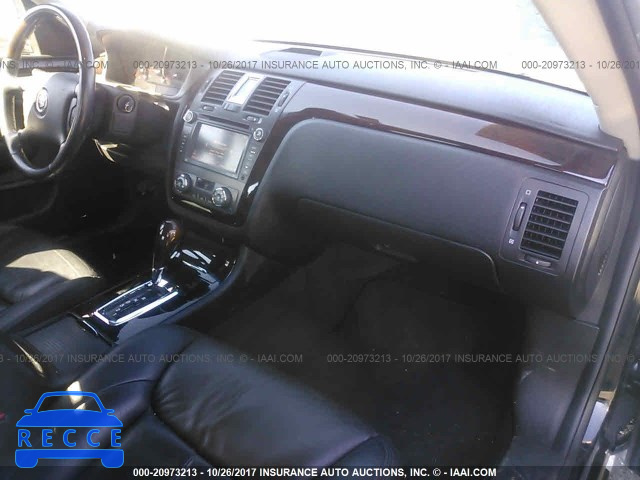 2011 Cadillac DTS PREMIUM COLLECTION 1G6KH5E62BU137032 image 4
