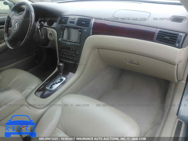 2002 Lexus ES 300 JTHBF30G220041768 Bild 4