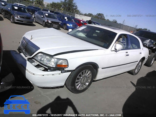 2005 LINCOLN TOWN CAR SIGNATURE LIMITED 1LNHM82W65Y656375 Bild 1