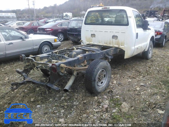 2011 Ford F250 1FTBF2B66BEB75346 image 3