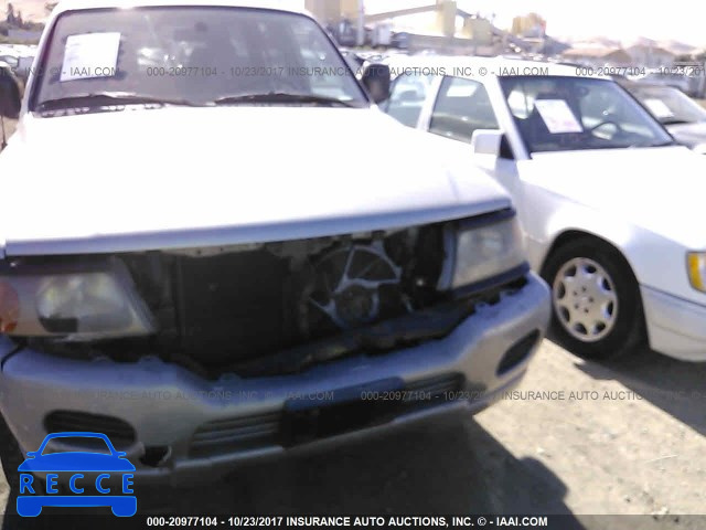 2000 MITSUBISHI MONTERO JA4LS31H9YP018474 Bild 5