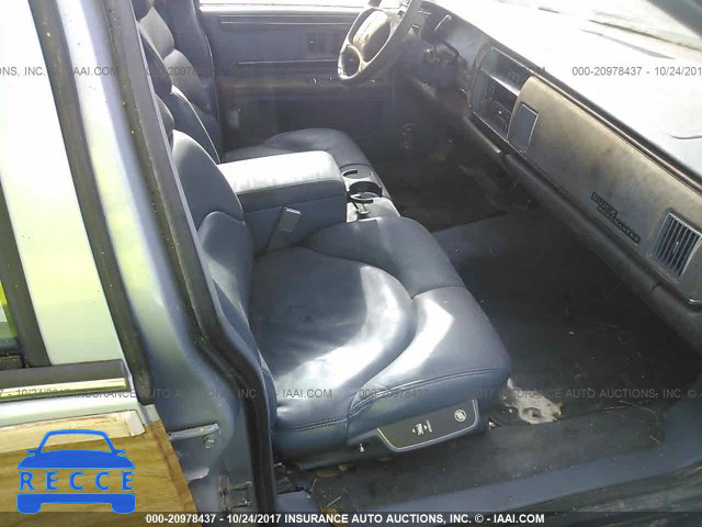 1996 Buick Roadmaster 1G4BR82P4TR419844 image 4