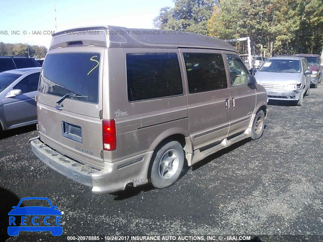 1998 Chevrolet Astro 1GBDM19W1WB153135 image 3