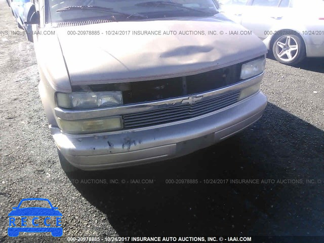 1998 Chevrolet Astro 1GBDM19W1WB153135 image 5