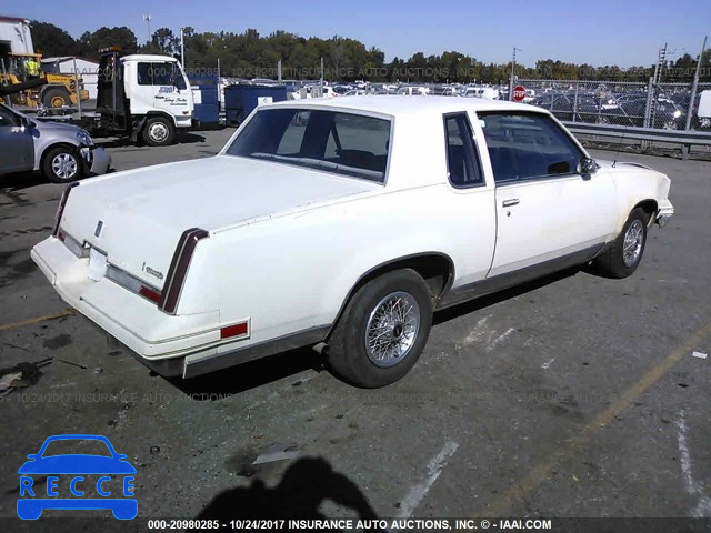 1983 Oldsmobile Cutlass Supreme BROUGHAM 1G3AM47Y4DM400069 Bild 3