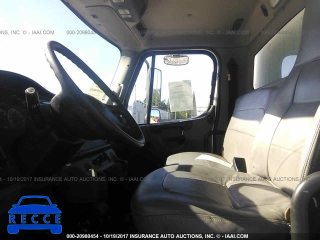 2007 FREIGHTLINER M2 1FVACWDC77HY75711 image 4