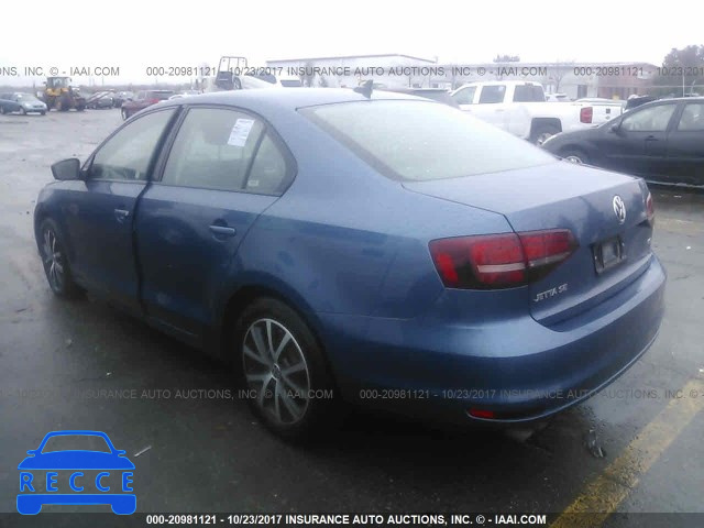 2016 Volkswagen Jetta 3VWD67AJ4GM345939 image 2