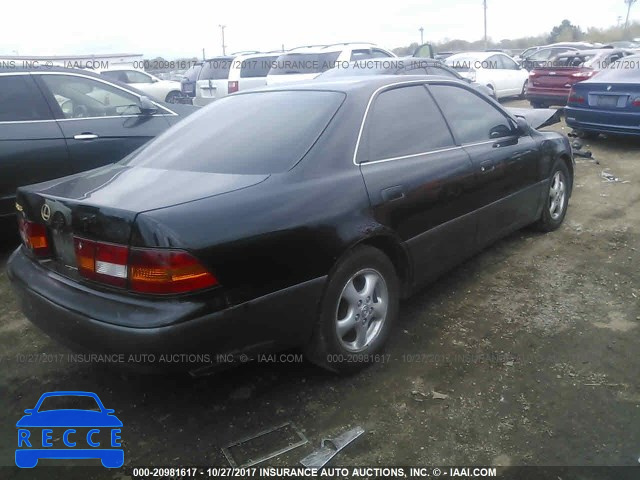 1998 Lexus ES 300 JT8BF28GXW5049835 image 3