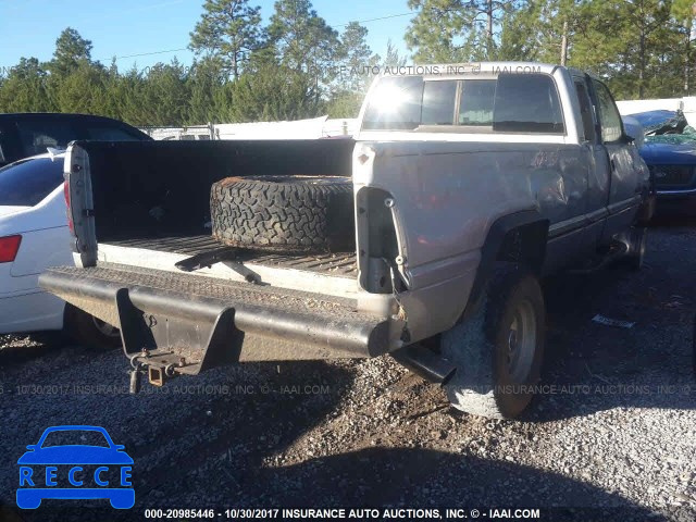 1998 Dodge RAM 2500 1B7KF2365WJ175334 image 3