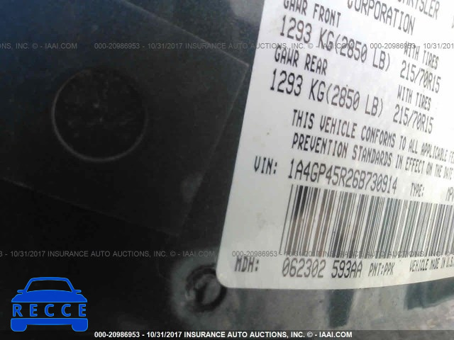 2006 Chrysler Town and Country 1A4GP45R26B730914 image 8
