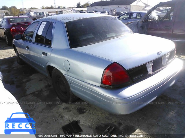 2001 Ford Crown Victoria 2FAFP71WX1X180436 image 2