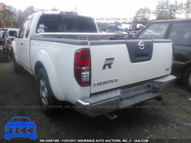 2005 Nissan Frontier KING CAB LE/SE/OFF ROAD 1N6AD06U55C429883 Bild 2