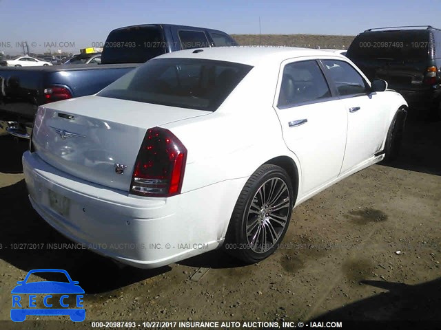 2010 Chrysler 300 2C3CA9CT2AH273169 image 3