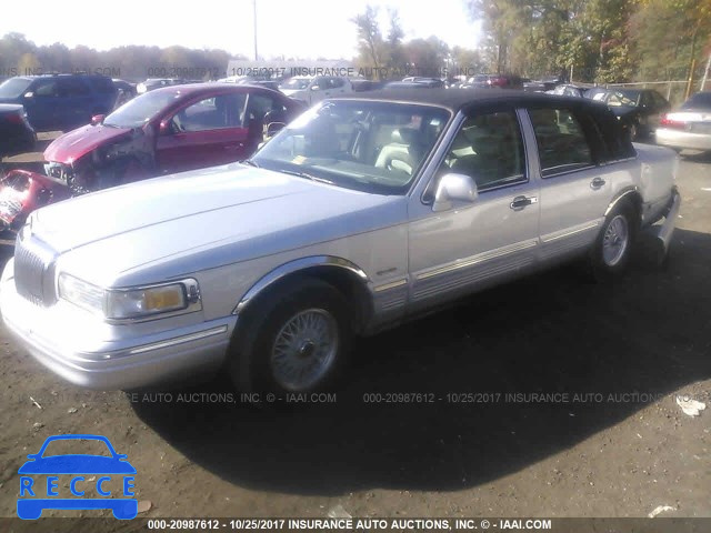 1997 LINCOLN TOWN CAR SIGNATURE/TOURING 1LNLM82W2VY711205 image 1