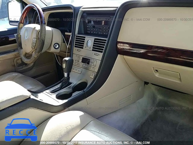 2005 Lincoln Aviator 5LMEU68H55ZJ05071 Bild 4