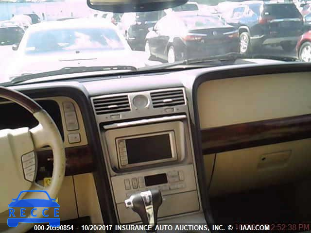 2005 LINCOLN NAVIGATOR 5LMFU27555LJ11136 image 3