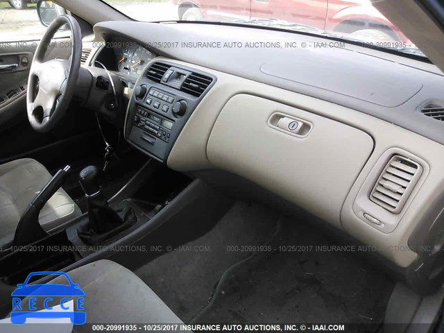 1998 Honda Accord 1HGCG5544WA147900 image 4