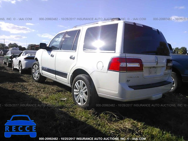 2011 Lincoln Navigator 5LMJJ2H5XBEJ06323 Bild 2