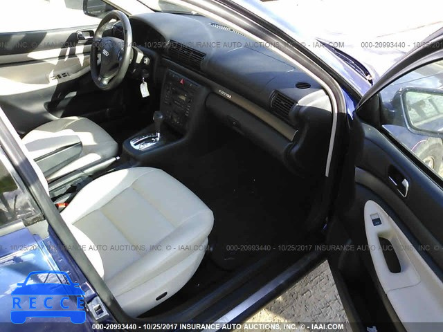 2001 Audi A4 WAUDC68D71A124343 image 4
