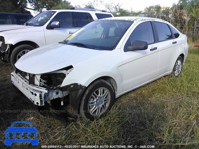 2010 Ford Focus 1FAHP3FN8AW154494 Bild 1