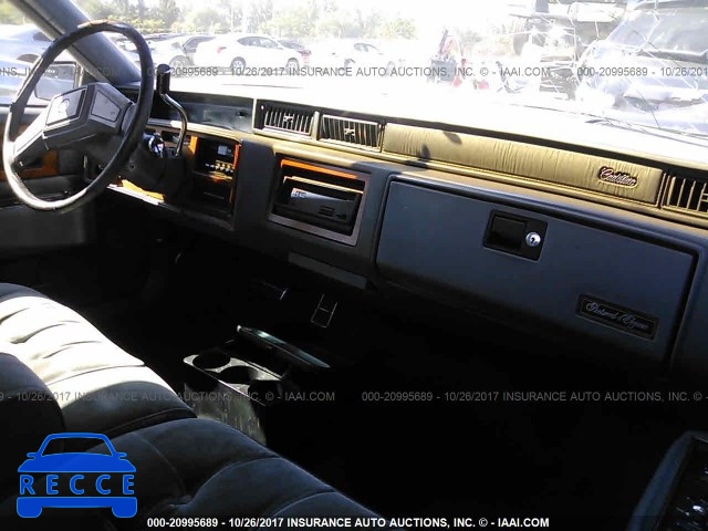 1988 Cadillac Fleetwood DELEGANCE 1G6CB5158J4318573 Bild 4