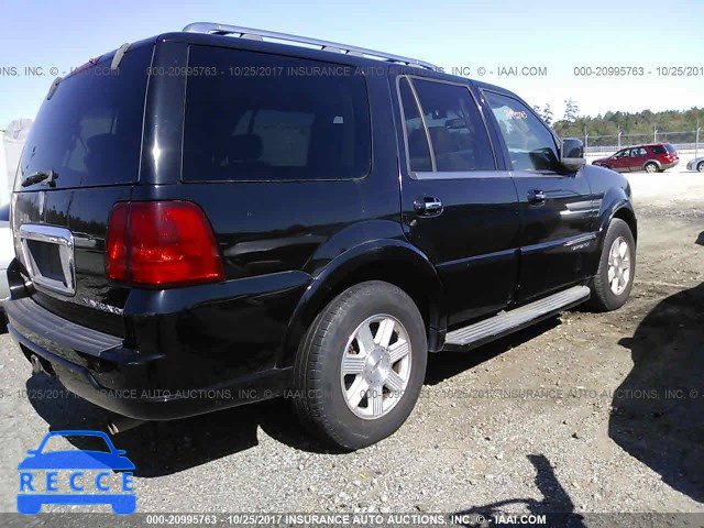 2006 Lincoln Navigator 5LMFU28566LJ00002 Bild 3