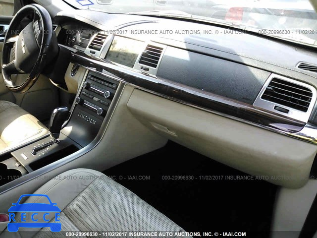 2009 Lincoln MKS 1LNHM93R99G611957 зображення 4