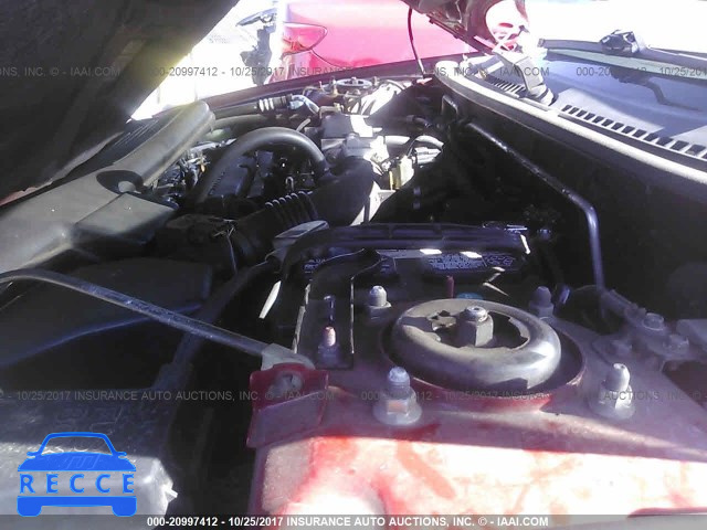 2000 Mazda Protege JM1BJ2223Y0197788 Bild 9