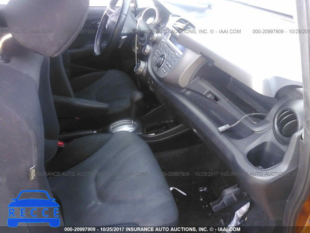 2009 Honda FIT JHMGE88469S025359 зображення 4