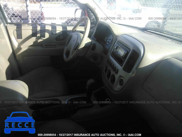 2007 Ford Escape 1FMCU94127KB17372 image 4