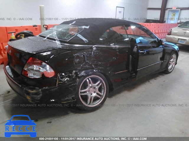 2008 Mercedes-benz CLK 550 WDBTK72G78T095904 image 3