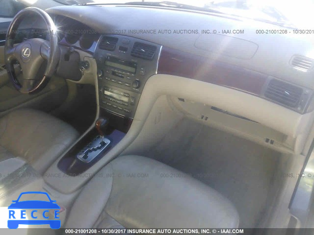 2002 LEXUS ES 300 JTHBF30G020064160 зображення 4