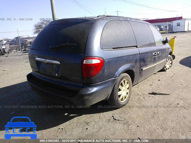 2006 Chrysler Town and Country 2A4GP54L16R797010 image 3