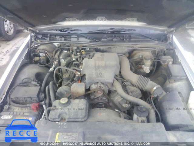 2004 Ford Crown Victoria 2FAFP74W04X126286 image 9